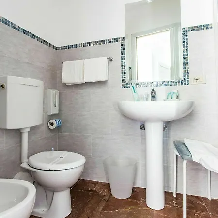 Miss Sicily 3*